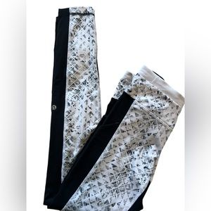 Lululemon High Rise Running Tights - Limited edition Size 4